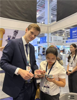 Relatório da exposição: demonstração de sucesso do nosso cabo de amarração de alto-desempenho